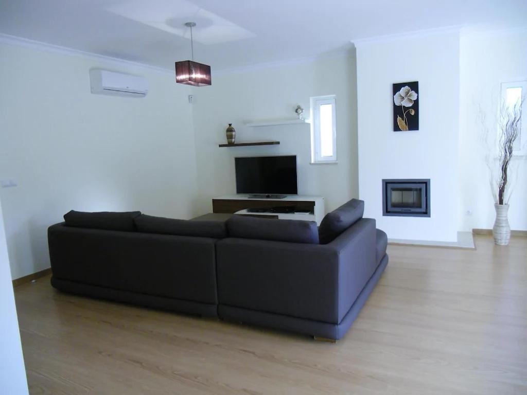 Casa Sao Bartolomeu - 5 Quartos Com Piscina Zewnętrze zdjęcie